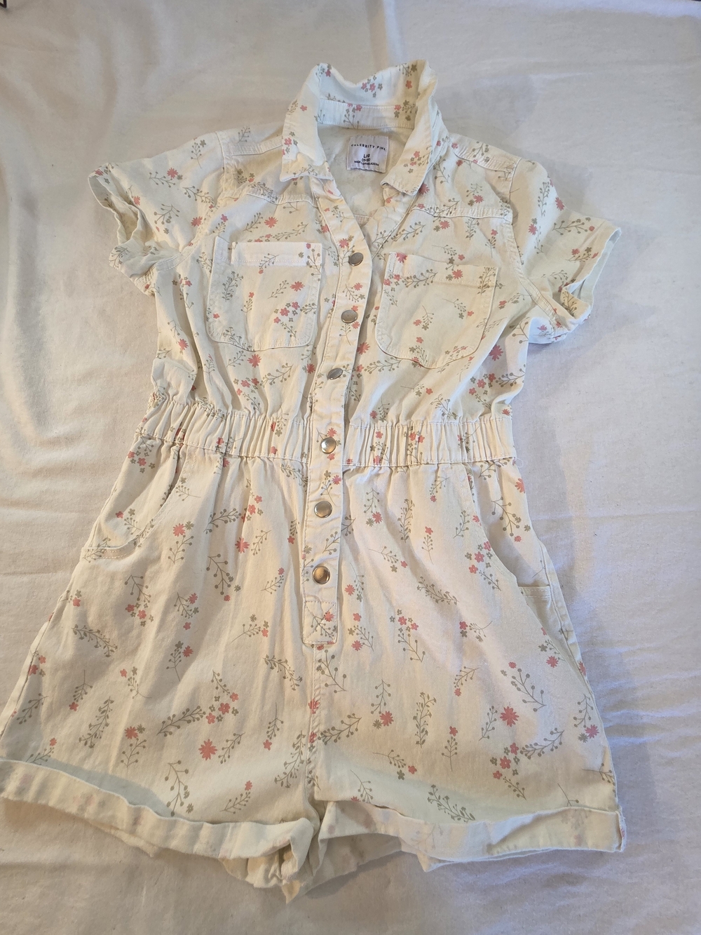 Celebrity Pink Junior Cream Button-Front Floral Romper